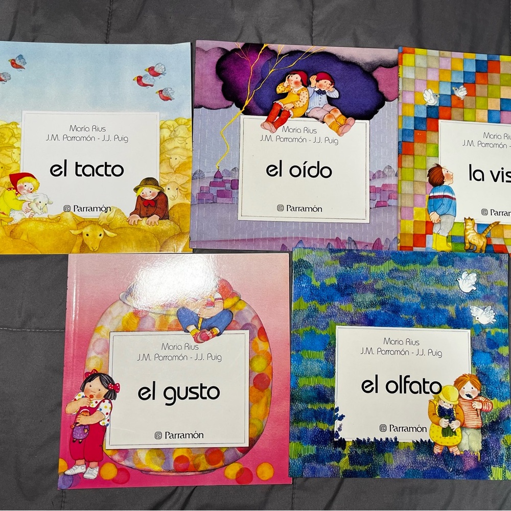 Lot of 5‎ Spanish Books Cinco Libros Maria Rius Five Senses